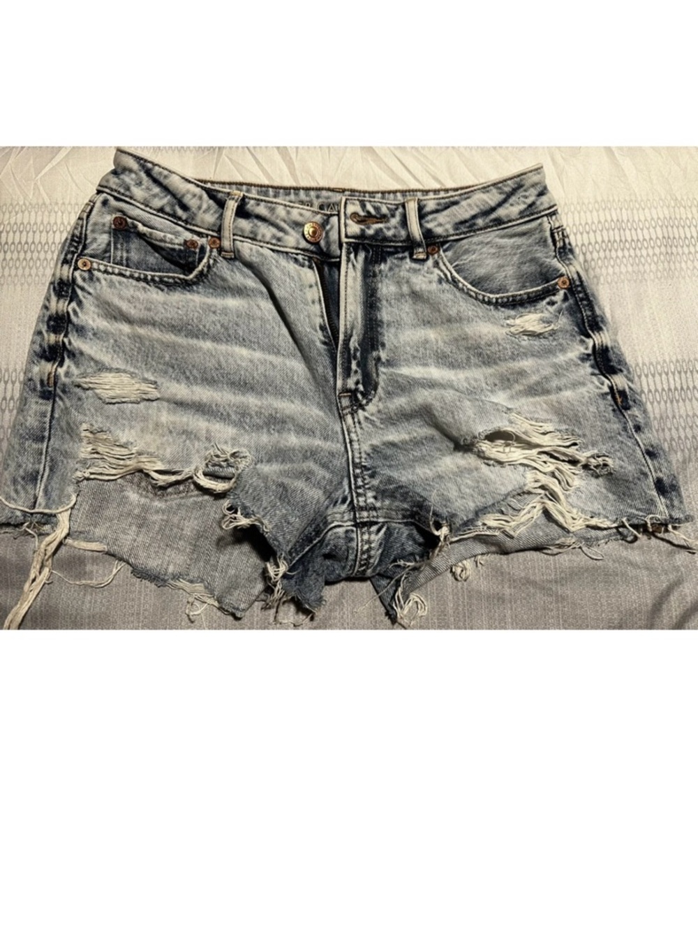 American Eagle Comfort Stretch WaistbaDistressed Light Blue Denim Women's Shorts